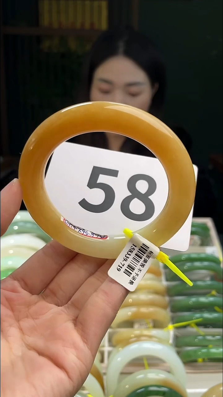 定制和田玉和田玉手镯