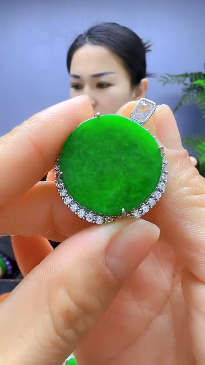 【闪购商品】翡翠颈饰银S925镶嵌颈饰