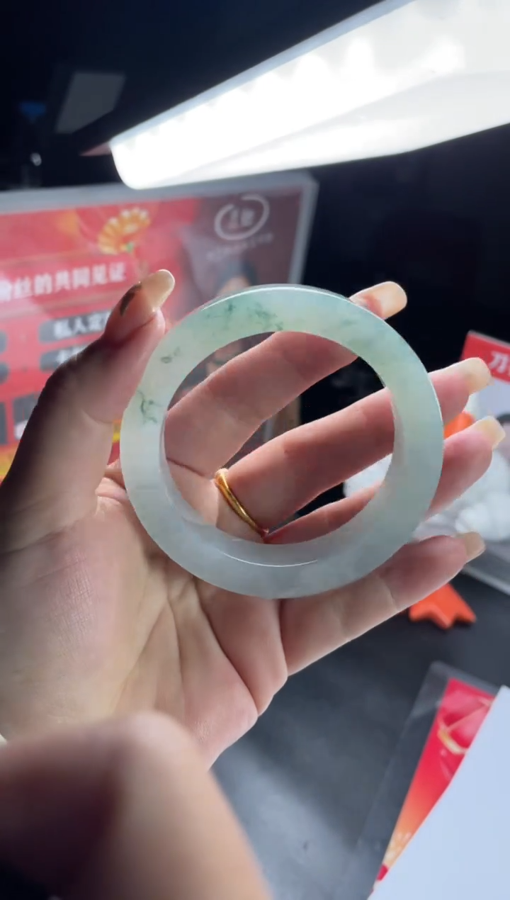 【闪购商品】定制翡翠手镯未镶嵌手镯DDQ/发一件