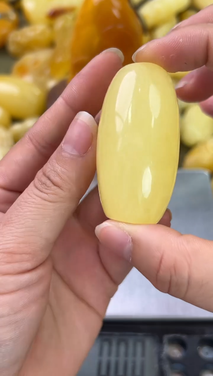 裸石琥珀未镶嵌琥珀蜜蜡吊坠