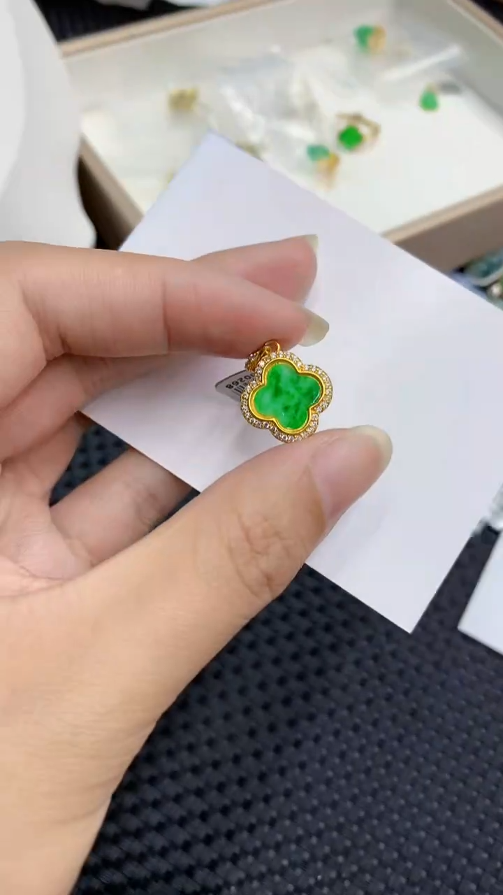 【闪购商品】翡翠颈饰银S925镶嵌            8