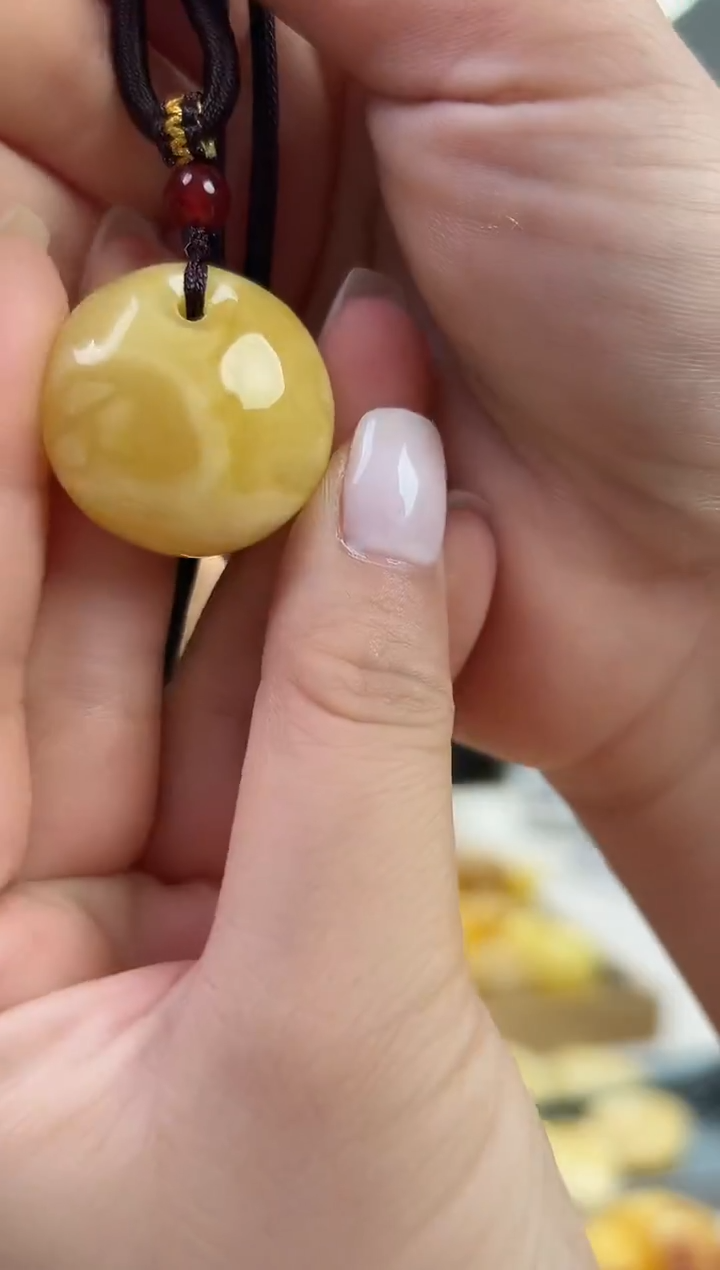 裸石琥珀未镶嵌琥珀蜜蜡吊坠