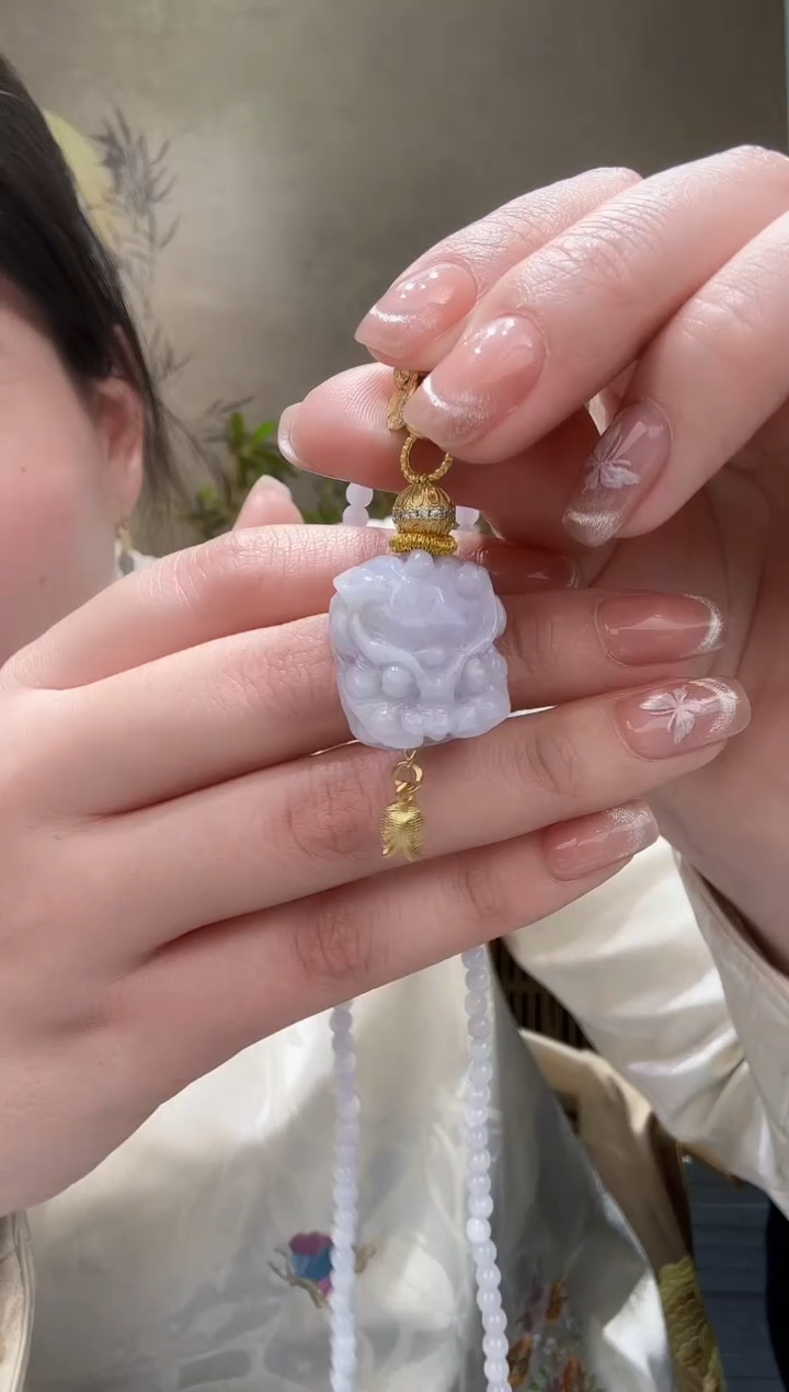 【闪购商品】翡翠颈饰未镶嵌吊坠