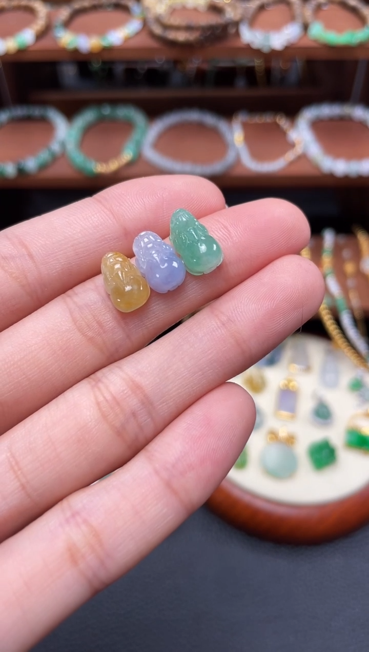 【闪购商品】翡翠吊坠(不含链)18K金镶嵌3个  JK235
