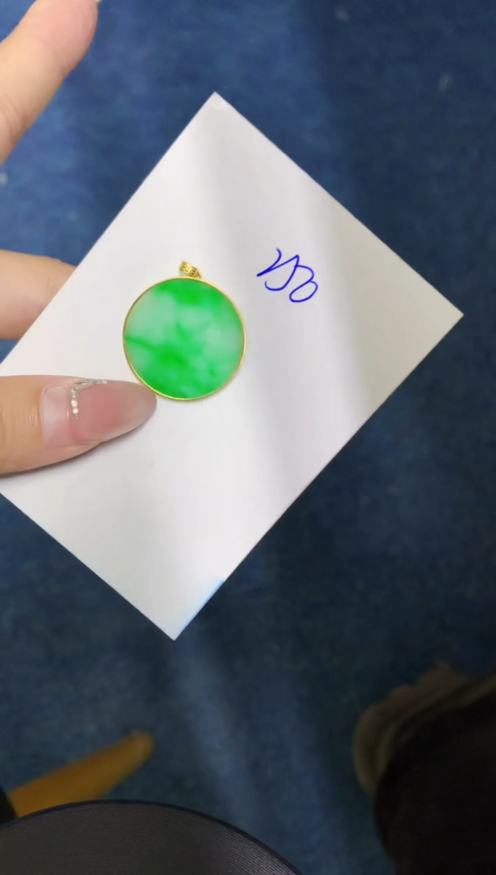 【闪购商品】翡翠颈饰18K金镶嵌00000000000