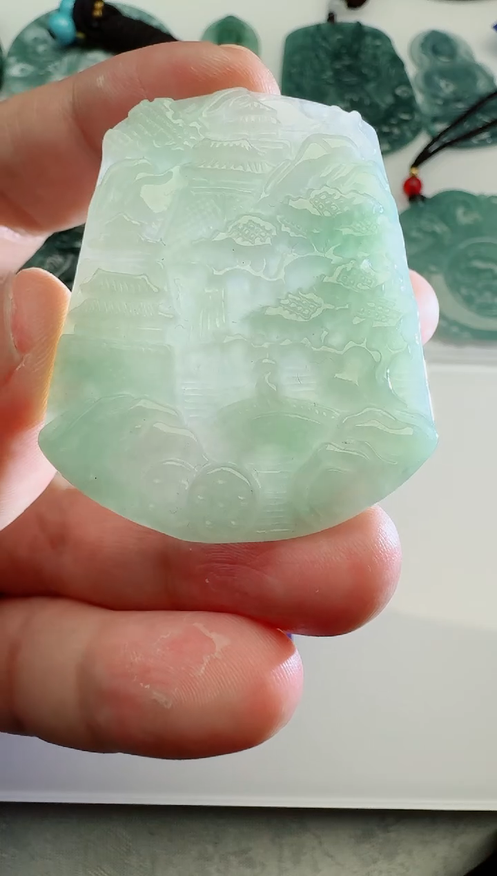 【闪购商品】翡翠颈饰未镶嵌1111111111111111