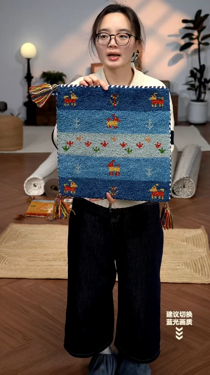 羊毛【40*40】印度进口羊毛坐垫【蓝色横条】