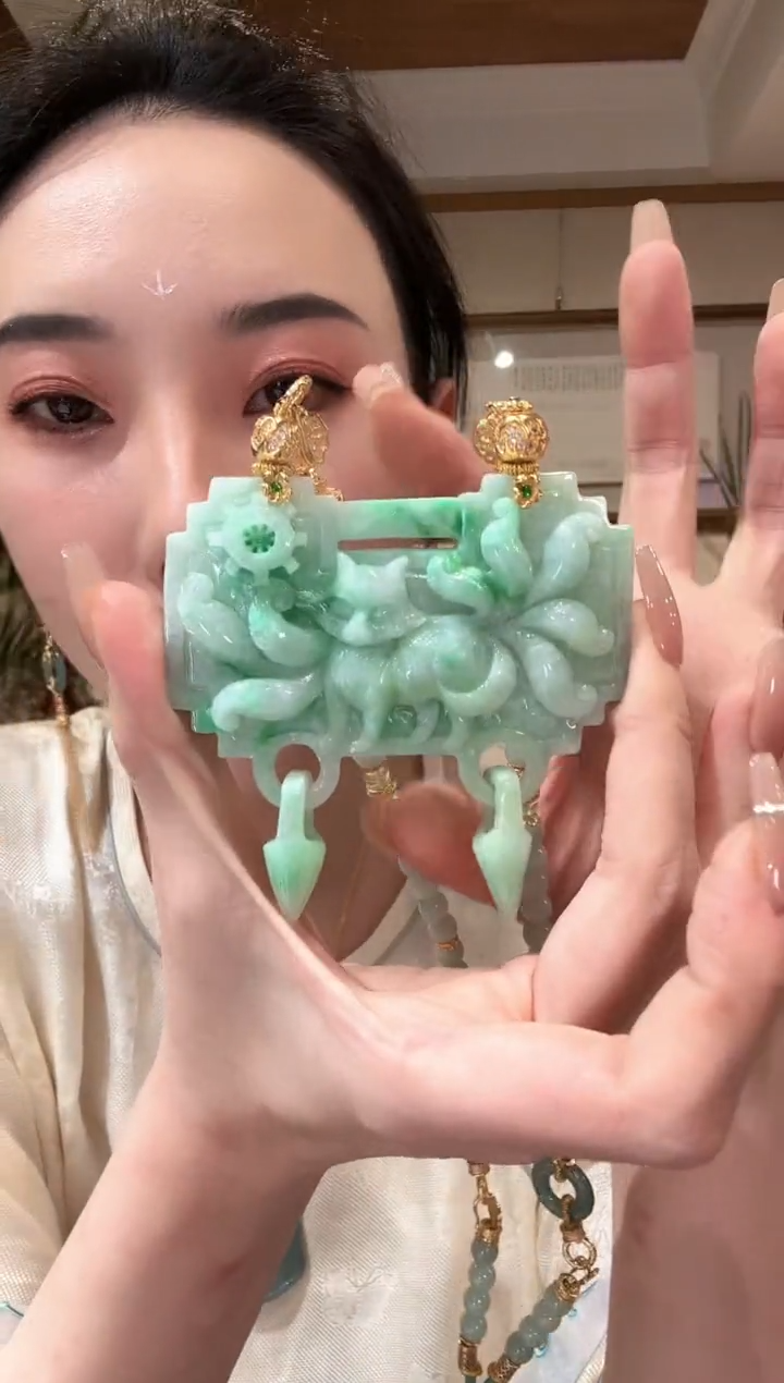 【闪购商品】翡翠颈饰未镶嵌国风