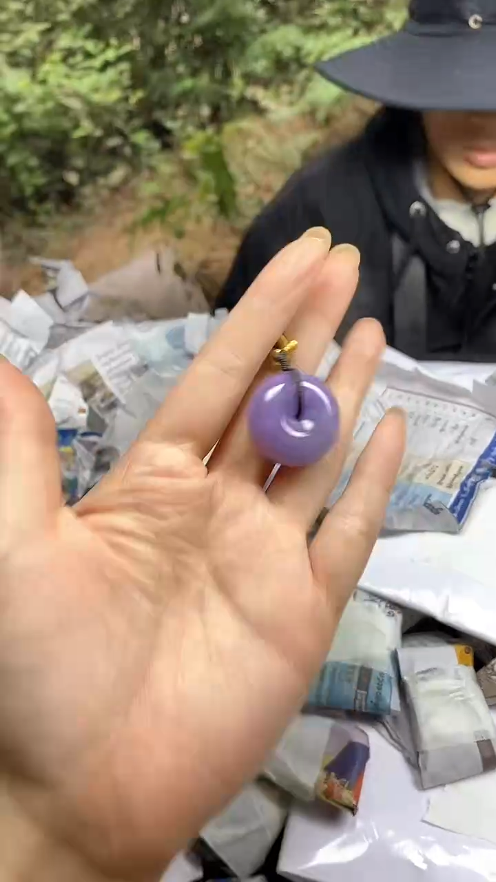 满色吊坠 所见即所得！！