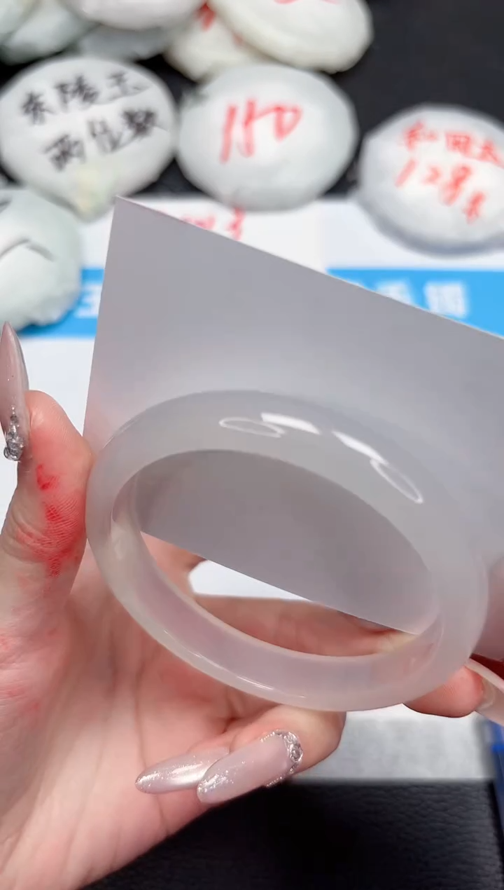 【闪购商品】石英质玉手镯未镶嵌342-59.2