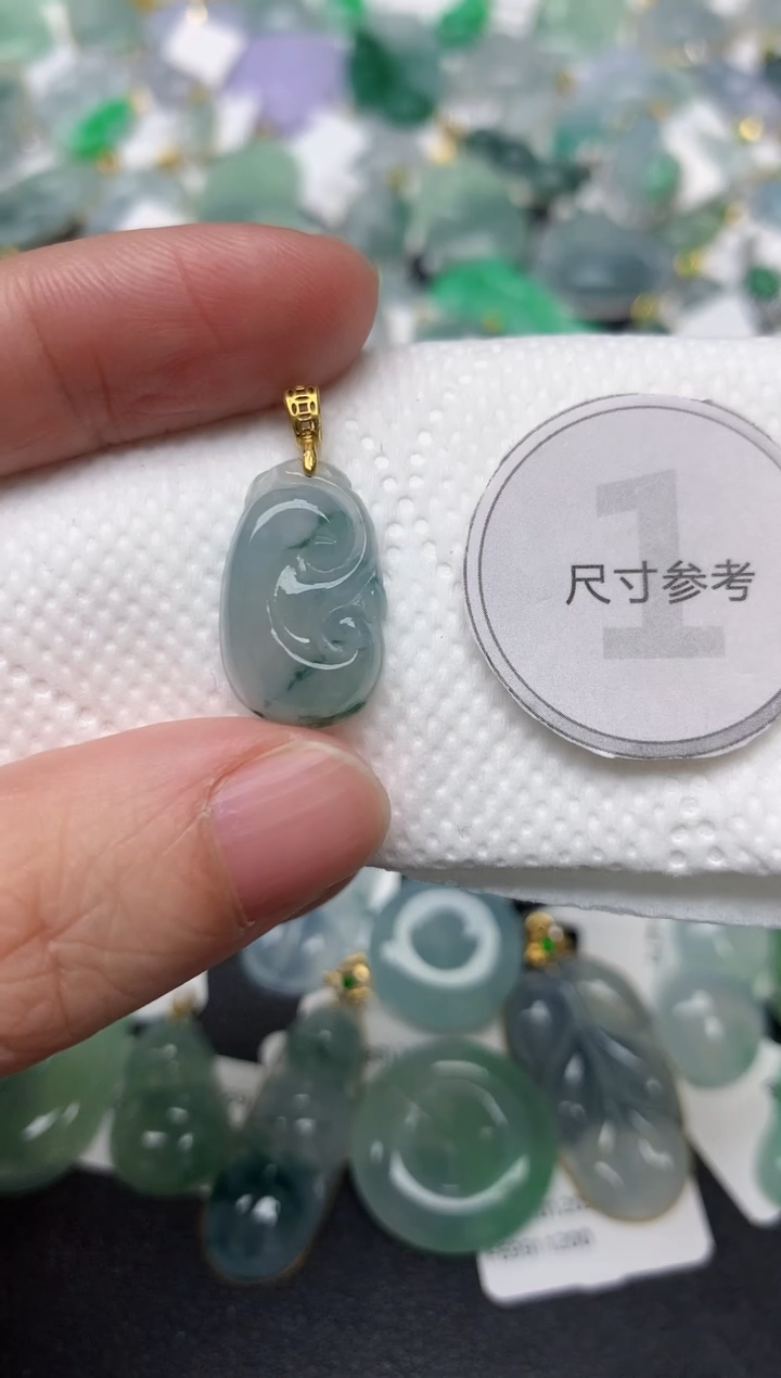 颈饰未镶嵌翡翠天然缅甸A货翡翠