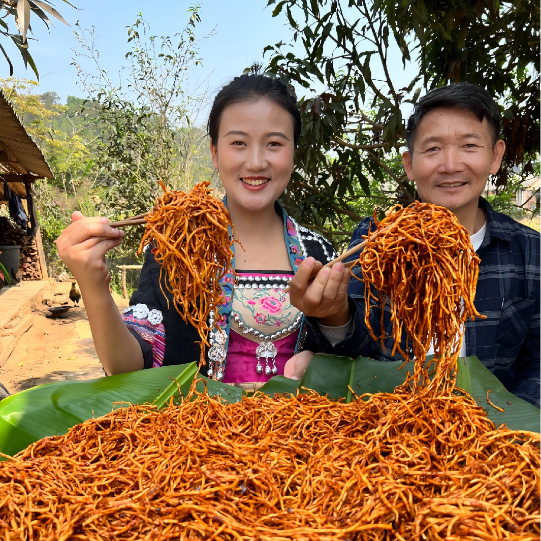 【淋大妈】云南佤味麻辣苤菜根（佤味特色）400克/瓶