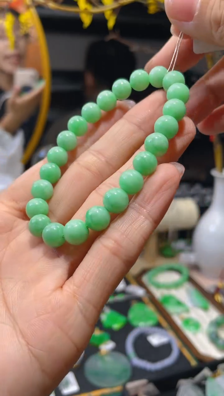【闪购商品】翡翠颈饰未镶嵌假一赔三