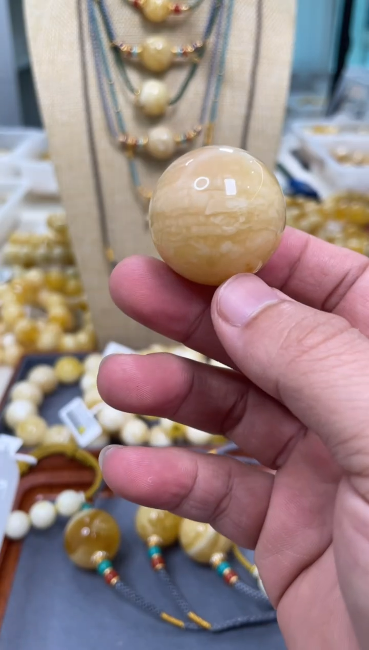 【闪购商品】琥珀颈饰未镶嵌原矿俄料蜜蜡圆珠30mm