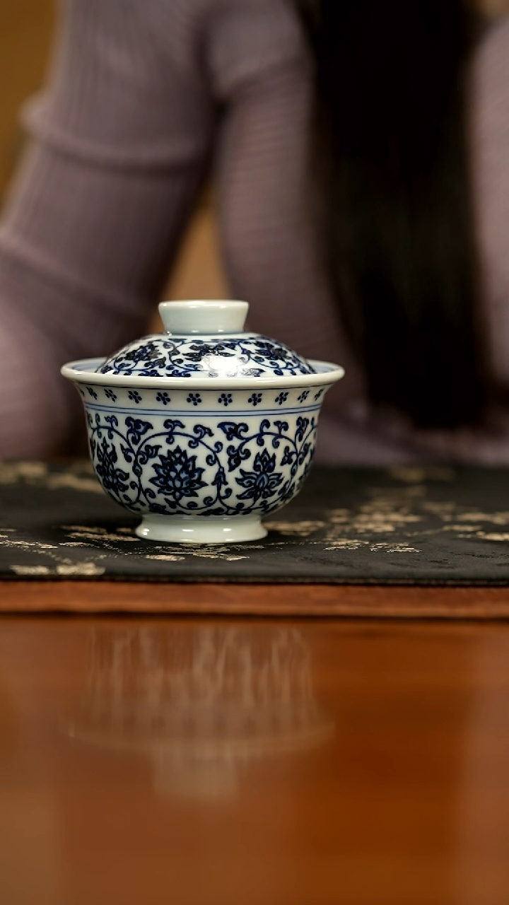 【闪购商品】瓷片               云兮