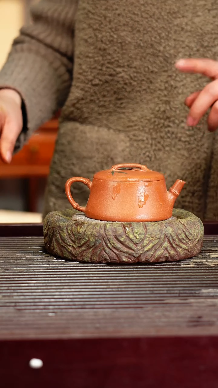 宜兴原矿紫砂壶茶壶宜兴原矿紫砂壶茶壶90C