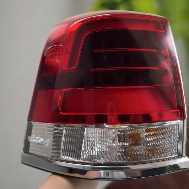 适用于丰田汽车后尾灯总成防撞LED刹车灯倒车灯