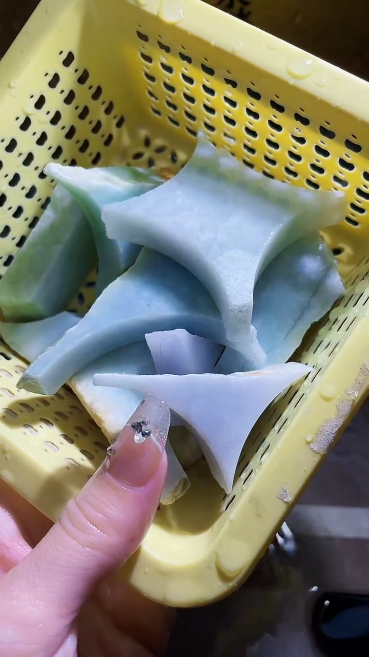 未镶嵌挂件翡翠小梦471
