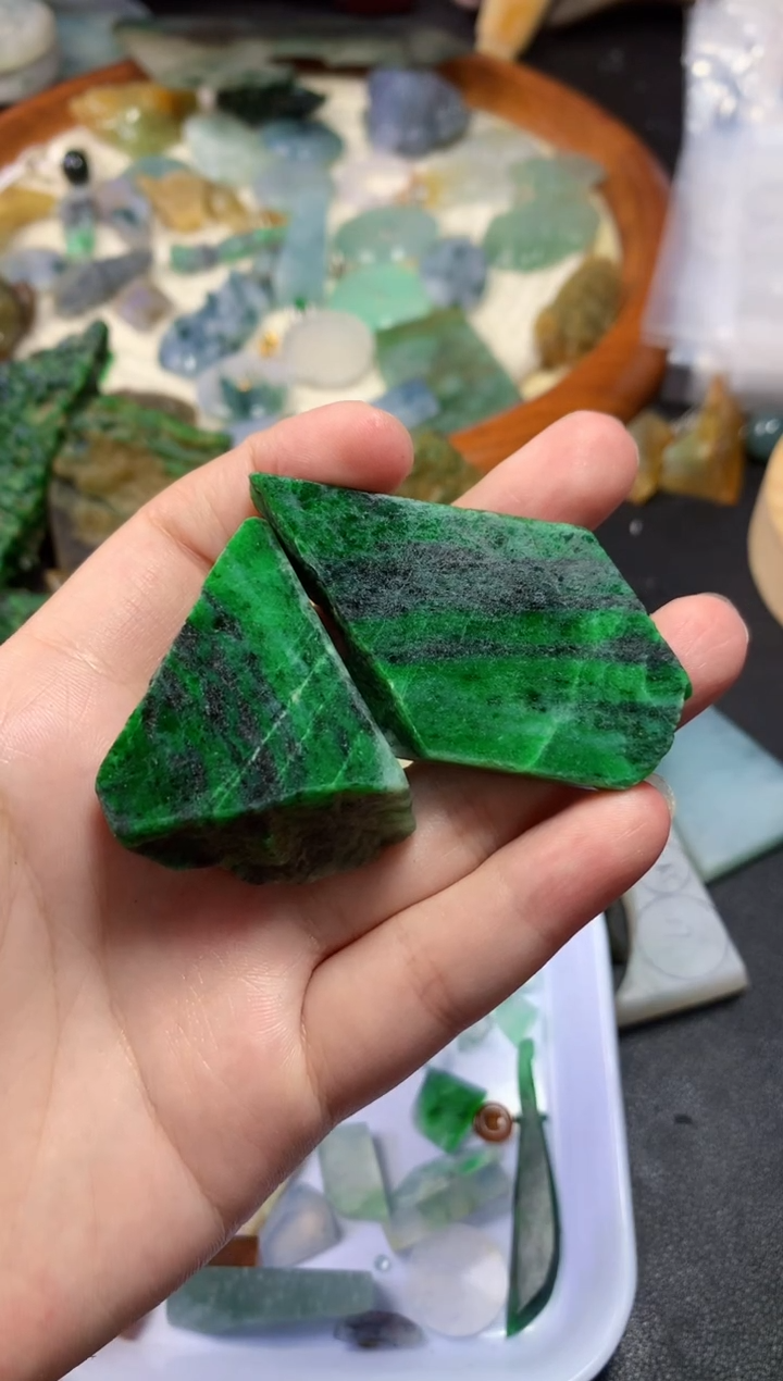 颈饰未镶嵌翡翠好**连006天然翡翠