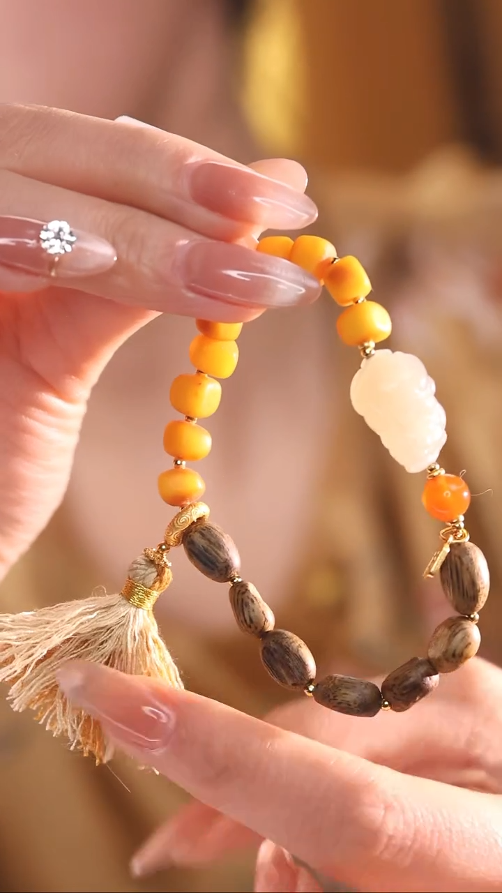 【闪购商品】蜜蜡手链未镶嵌*MILA蜜蜡