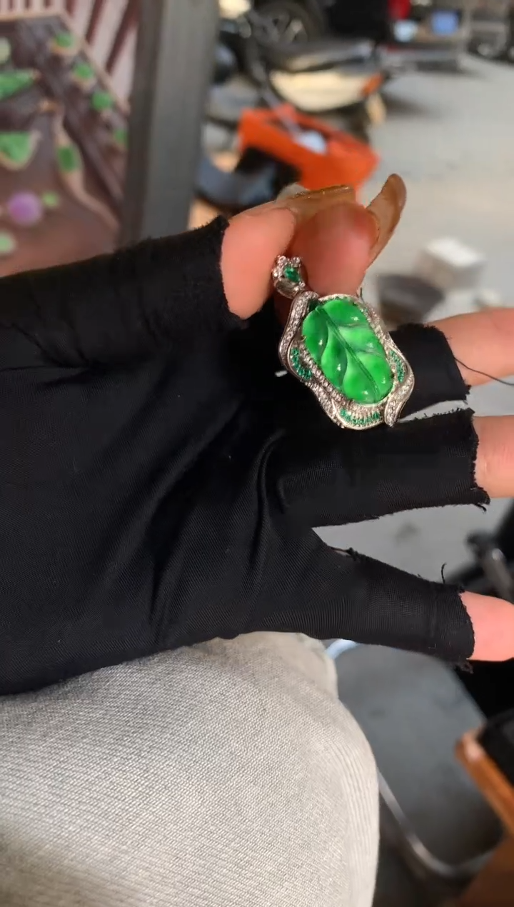 【闪购商品】定制翡翠未镶嵌29定制翡翠-多样性发货（发其一）