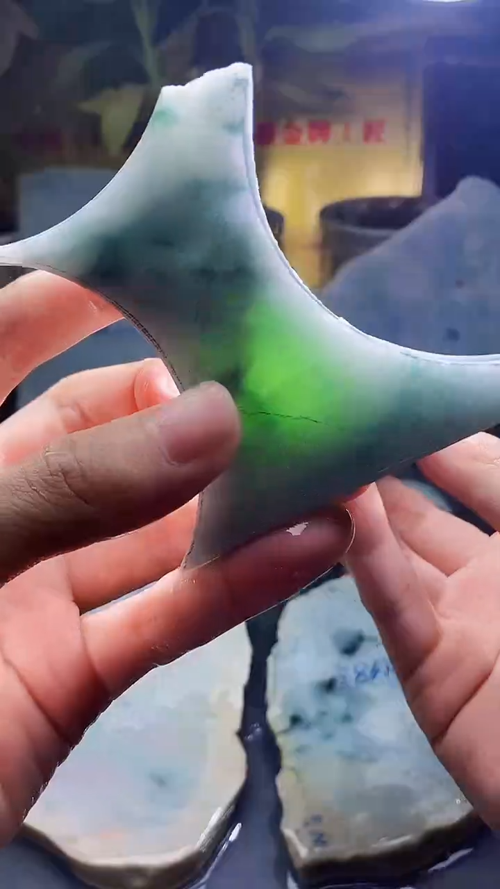 未镶嵌挂件翡翠小雨36