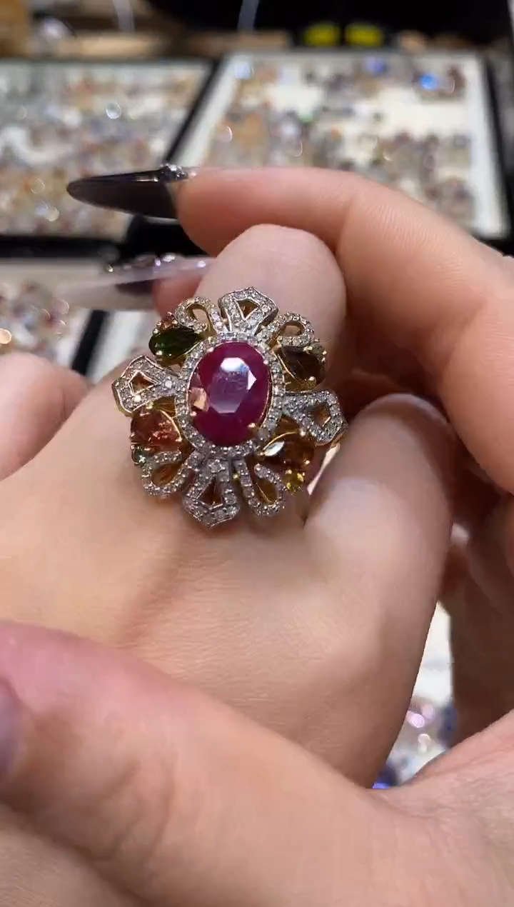 银S925镶嵌戒指定制红宝石楚楚珠宝中古甄选不退换
