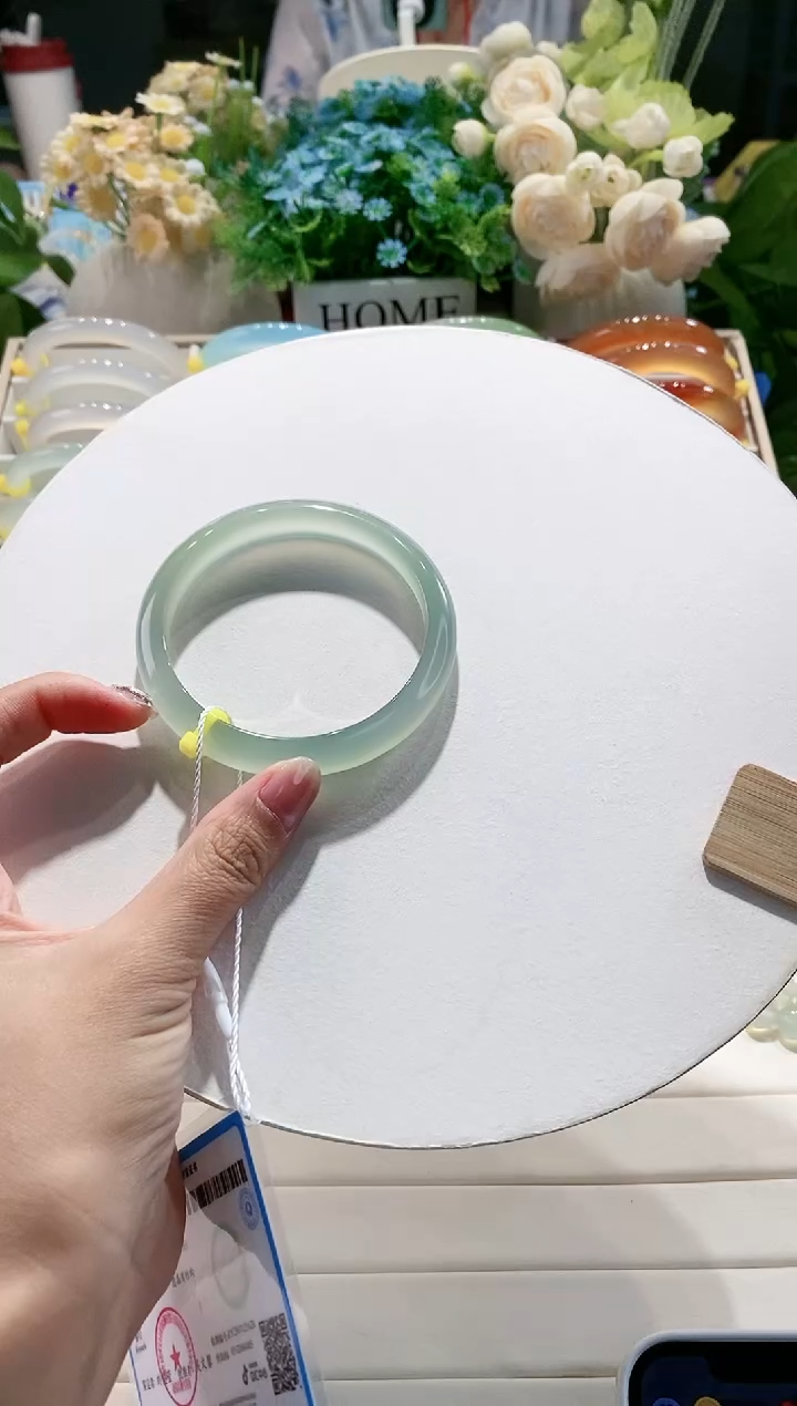 玛瑙/玉髓手镯未镶嵌119-61.1