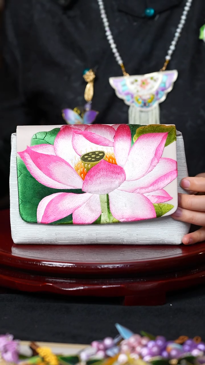 【闪购商品】织绣0801非遗国风手工美物