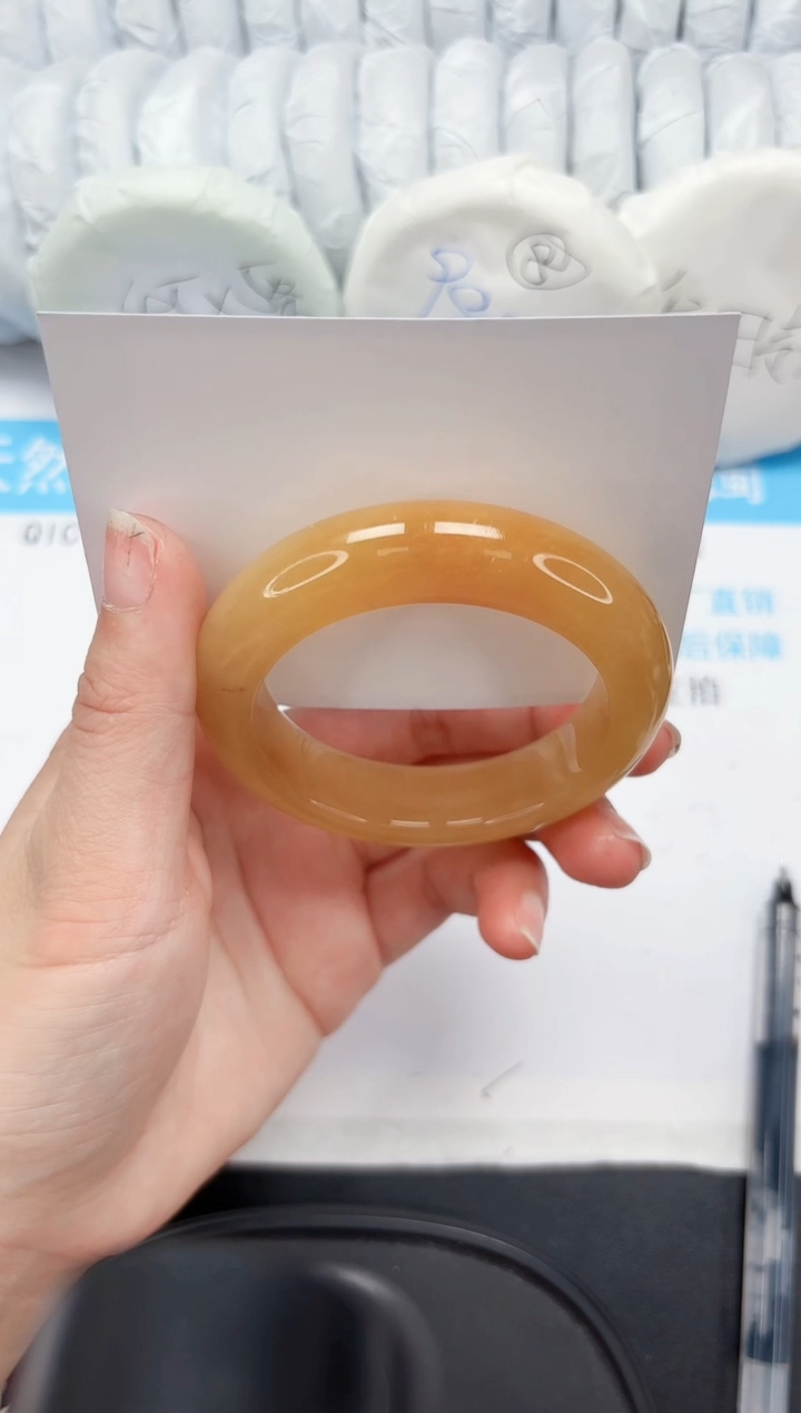 【闪购商品】石英质玉手镯未镶嵌203-53.4