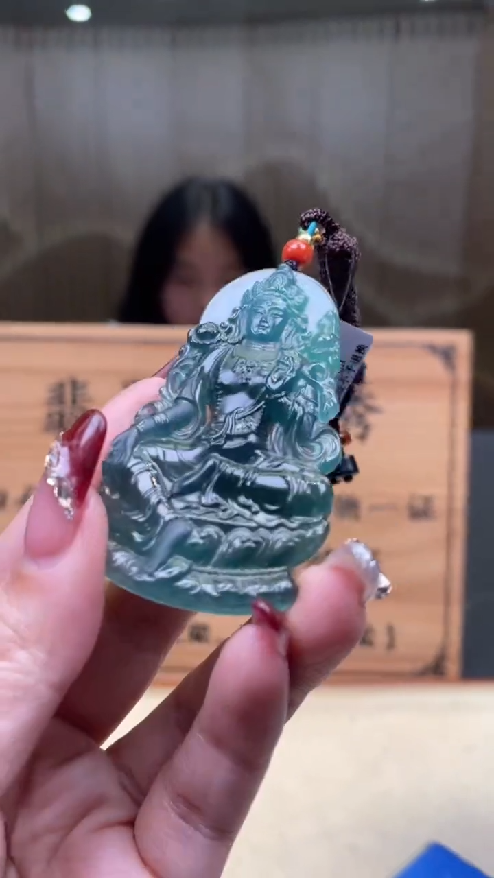 【闪购商品】定制翡翠未镶嵌      *15