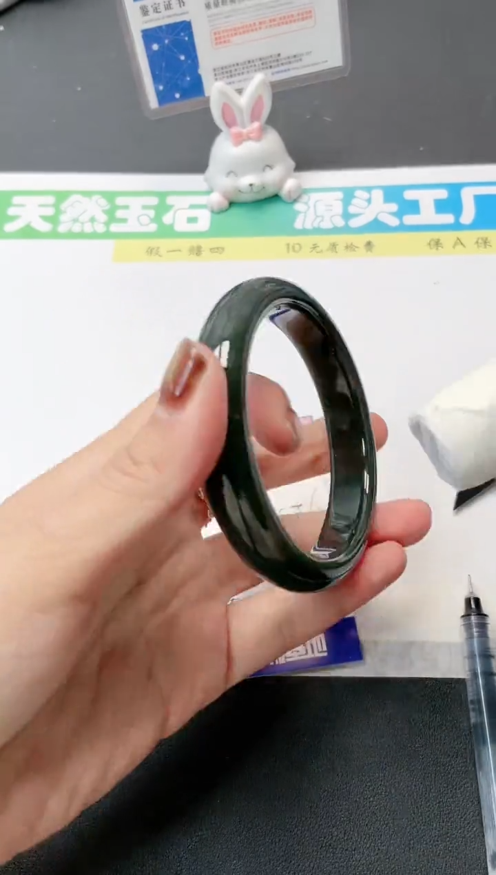 【闪购商品】和田玉手镯未镶嵌112-62