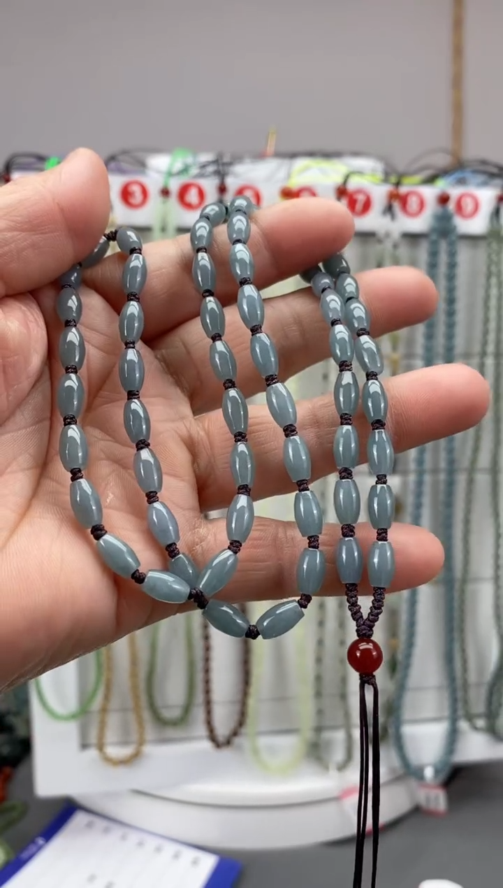 【闪购商品】翡翠颈饰未镶嵌翡翠米粒打结款