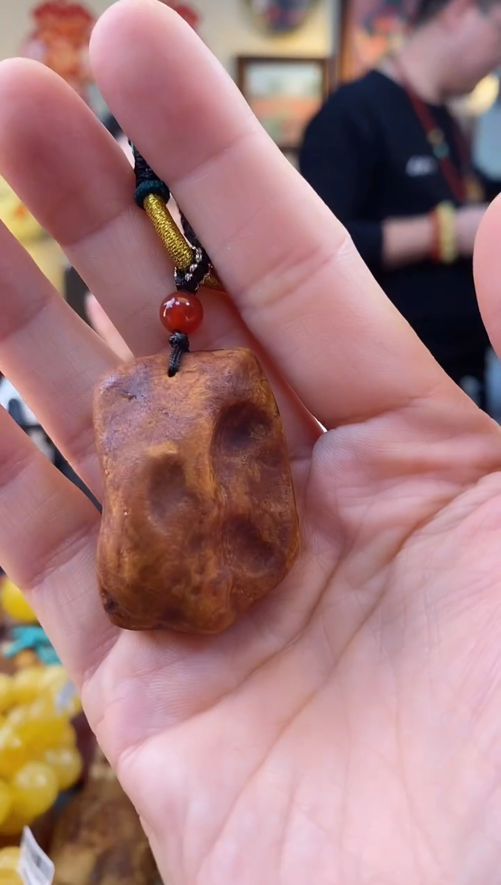 【闪购商品】琥珀颈饰未镶嵌吊坠