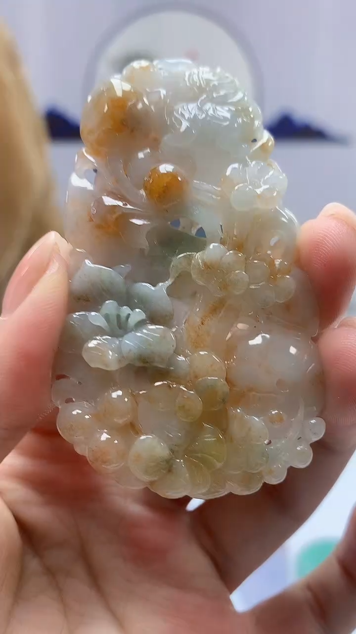 【闪购商品】定制翡翠未镶嵌4829ms-毛货挂件138