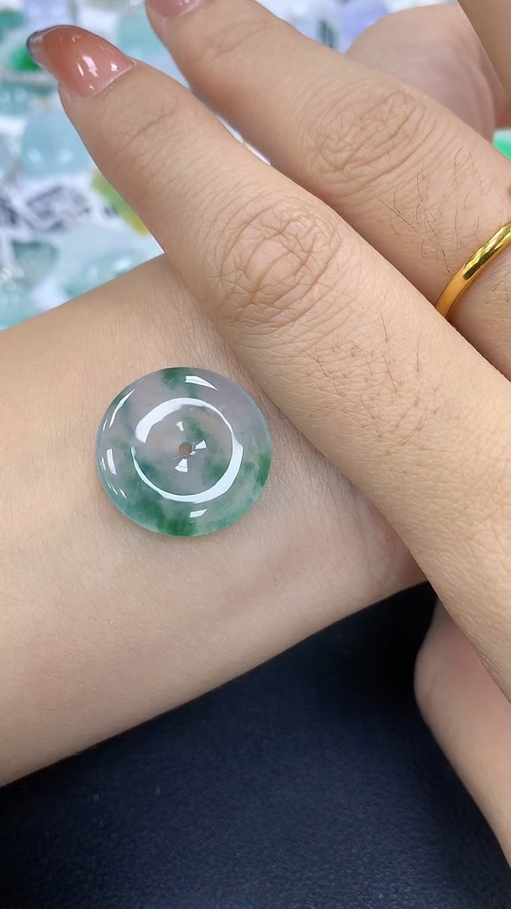 颈饰未镶嵌翡翠a货假一赔三支持复检百元上9元证书费自理