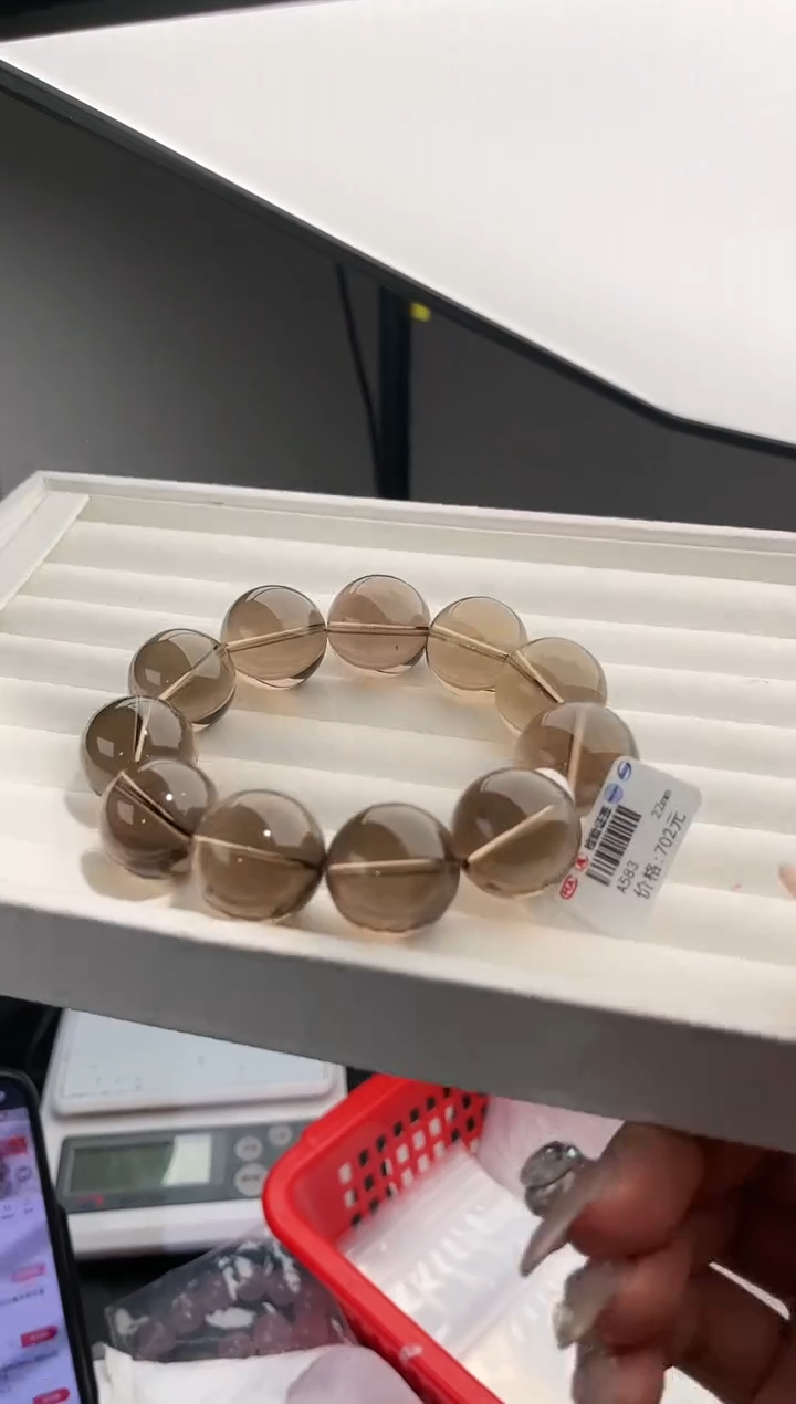 【闪购商品】水晶手链未镶嵌多样性发一茶晶22mm