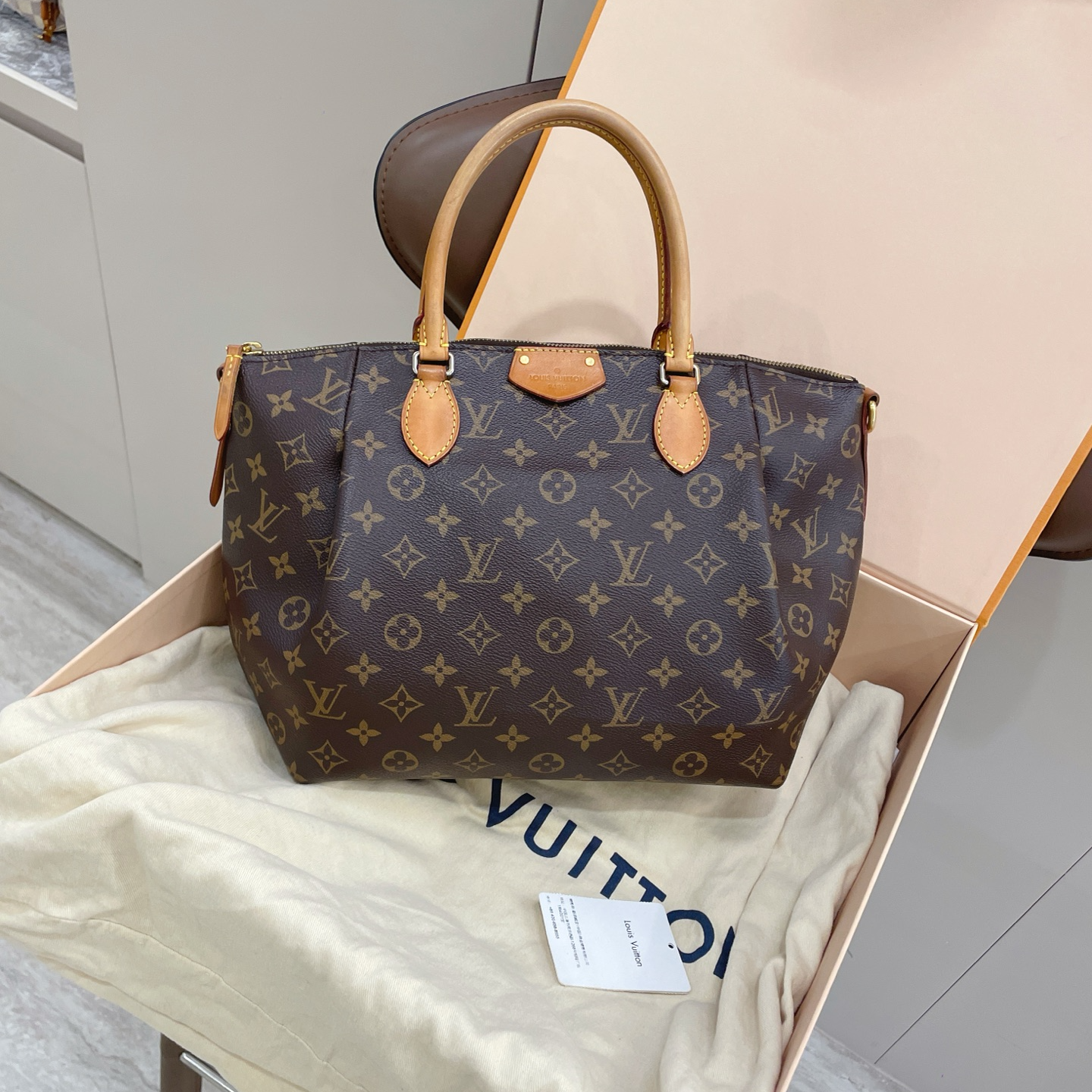 95新 LouisVuitton/路易威登 中号饺子手提包无肩带