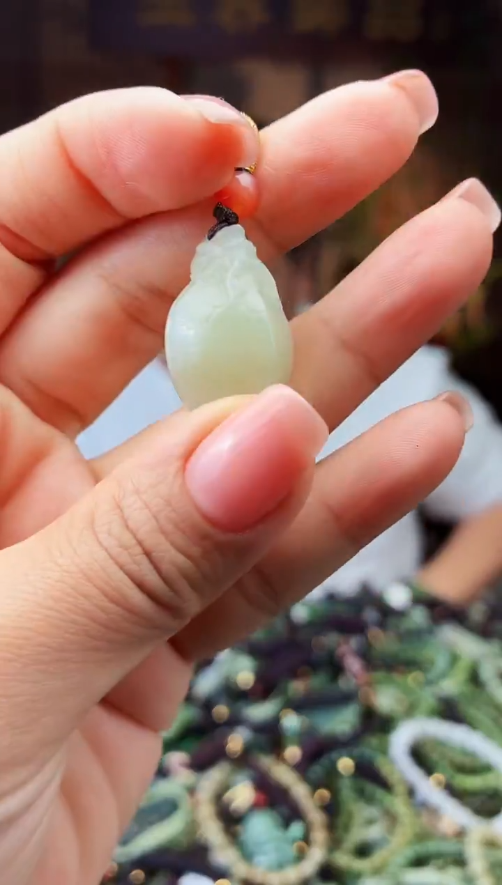 颈饰未镶嵌和田玉多样性发货拍一发一