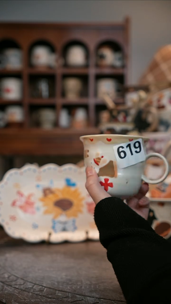 可爱川谷原创陶瓷12.14直播微瑕619