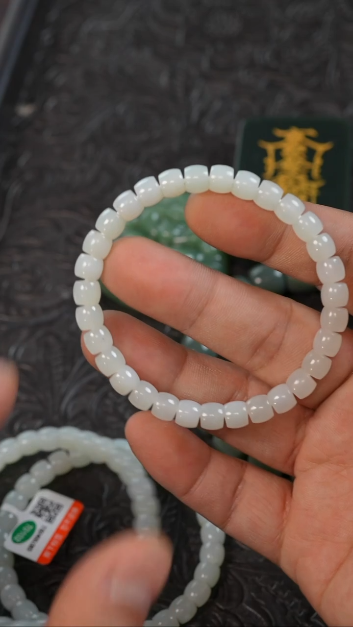 未镶嵌手链和田玉多样性发一件THTY6901