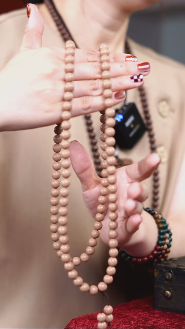 泥塑艺芬香馆-0.8白龙涎108籽素圈