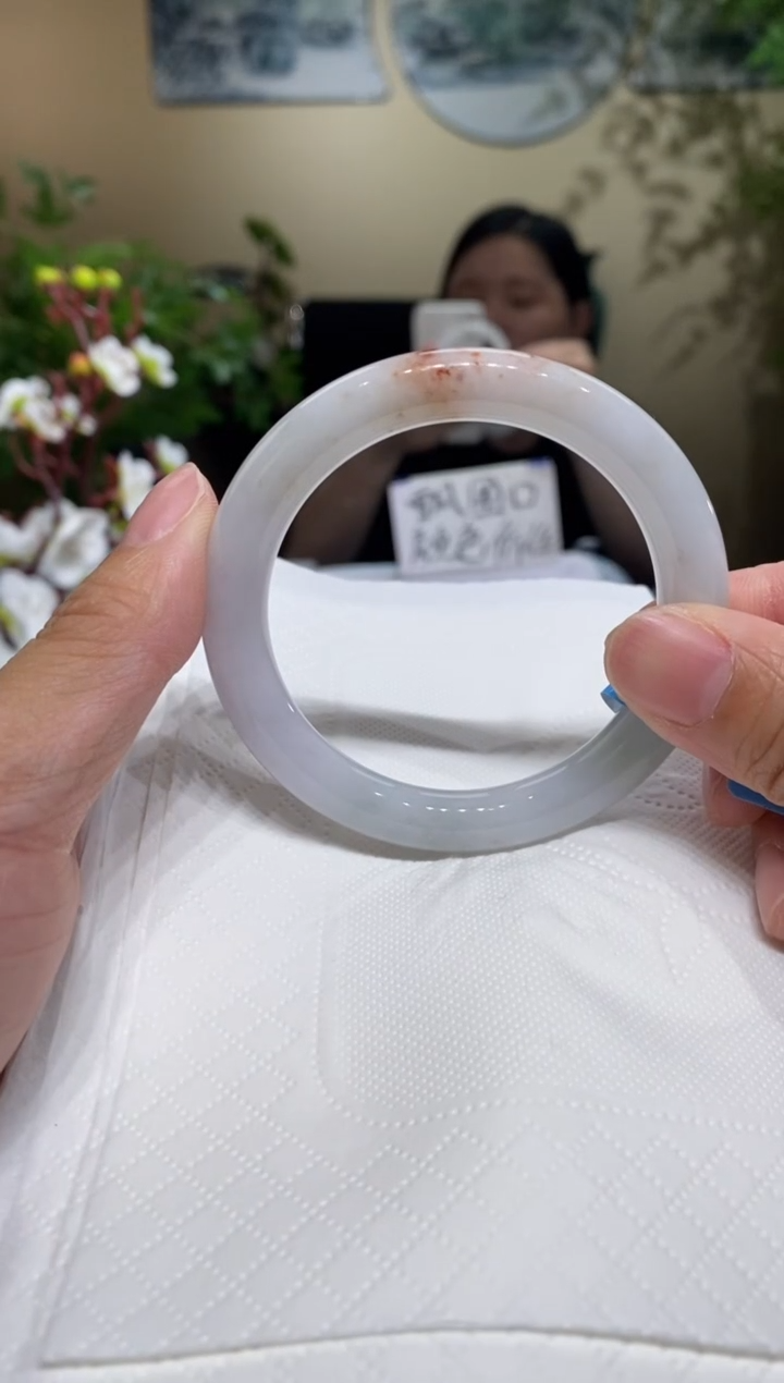 翡翠手镯未镶嵌圈口52-53