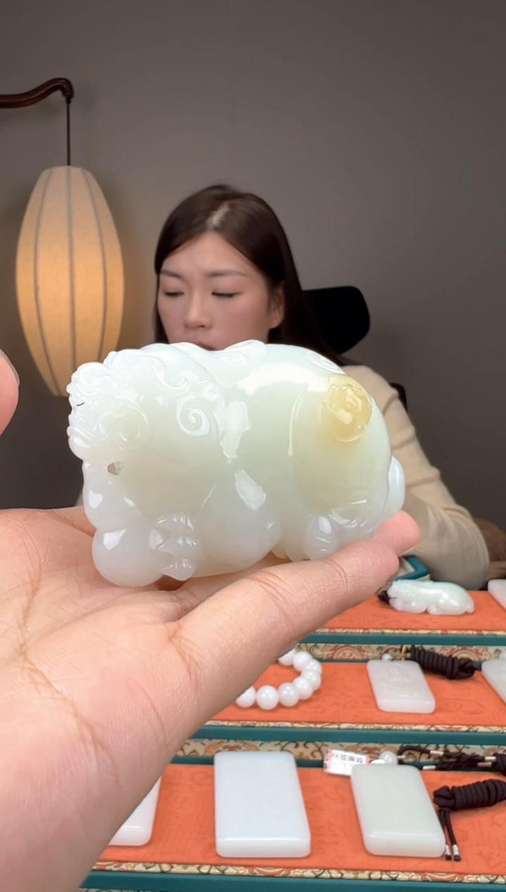 【闪购商品】和田玉颈饰未镶嵌1