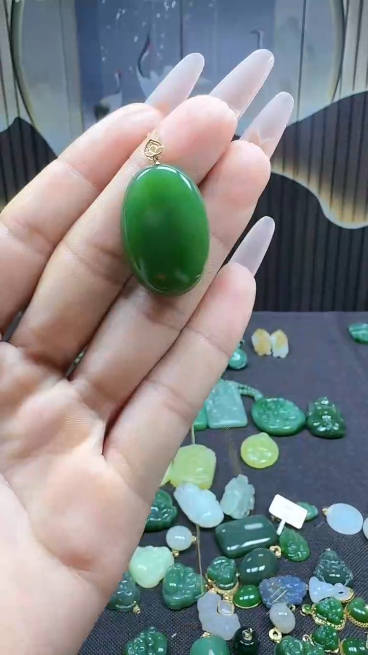 和田玉18K金镶嵌吊坠(不含链)1