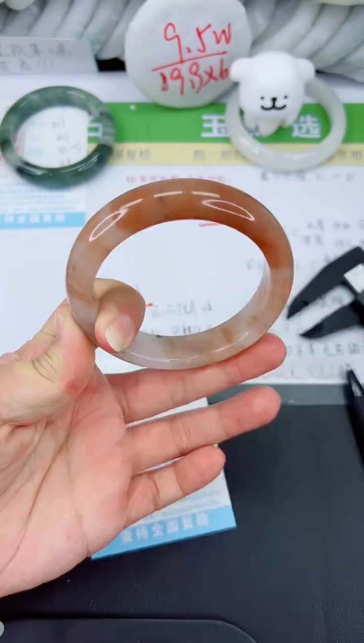 【闪购商品】石英质玉手镯未镶嵌526-62.5