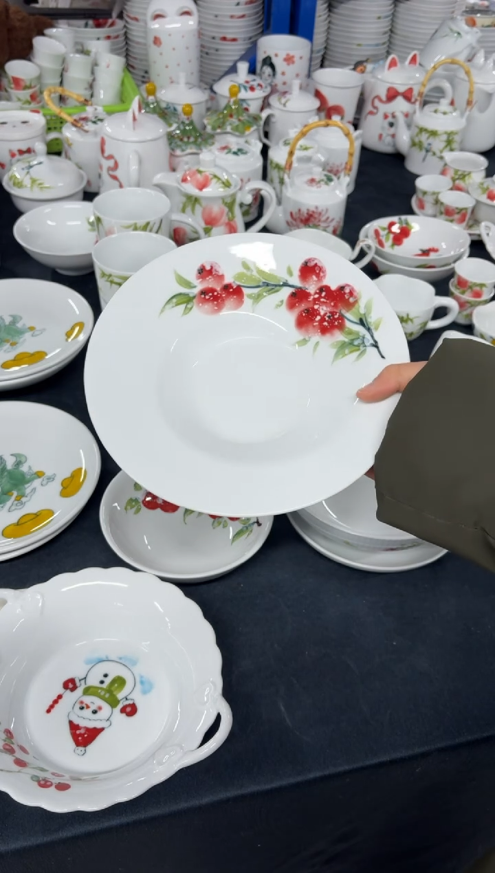 景德镇高温陶瓷食品级手绘釉中彩餐具-折边盘