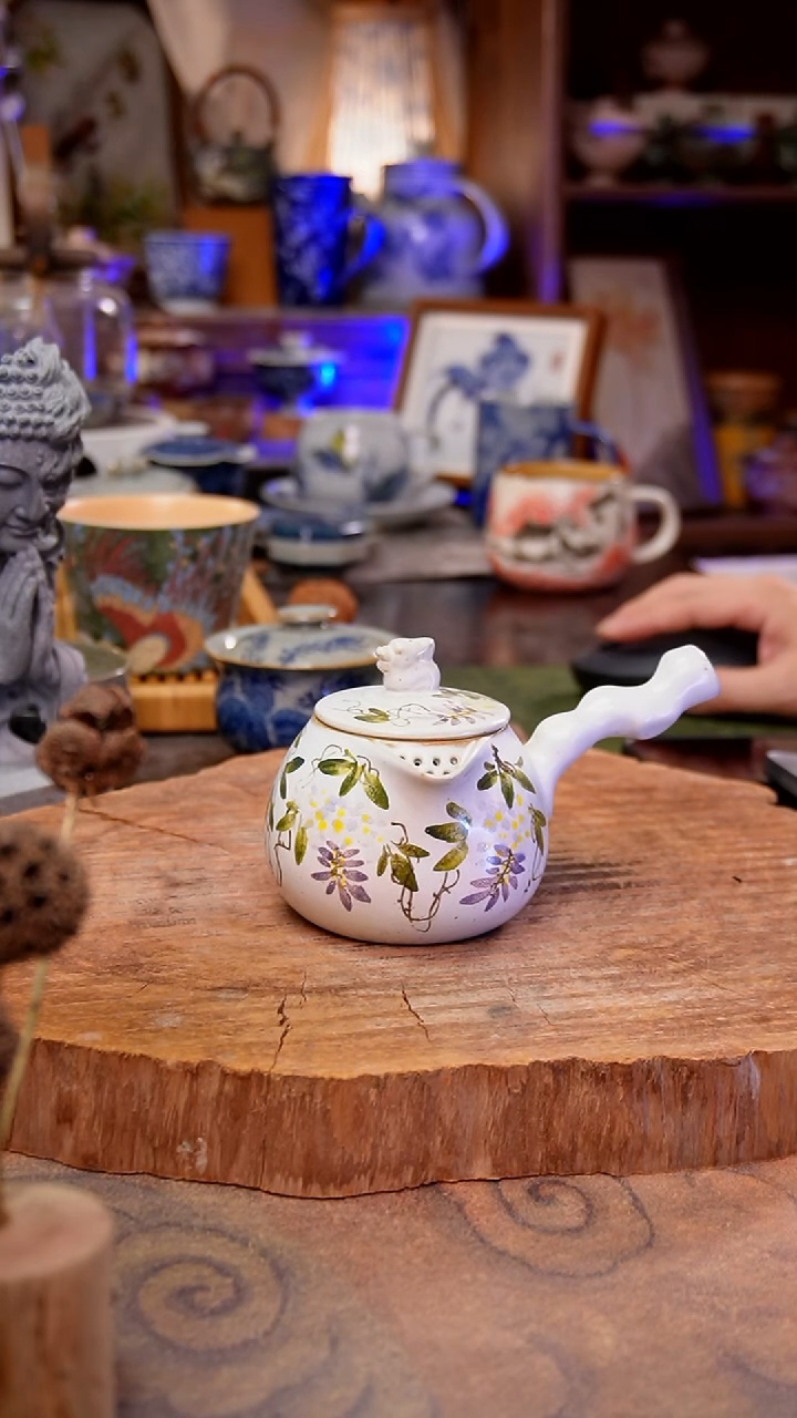 杯子紫藤花手工手绘手工手绘