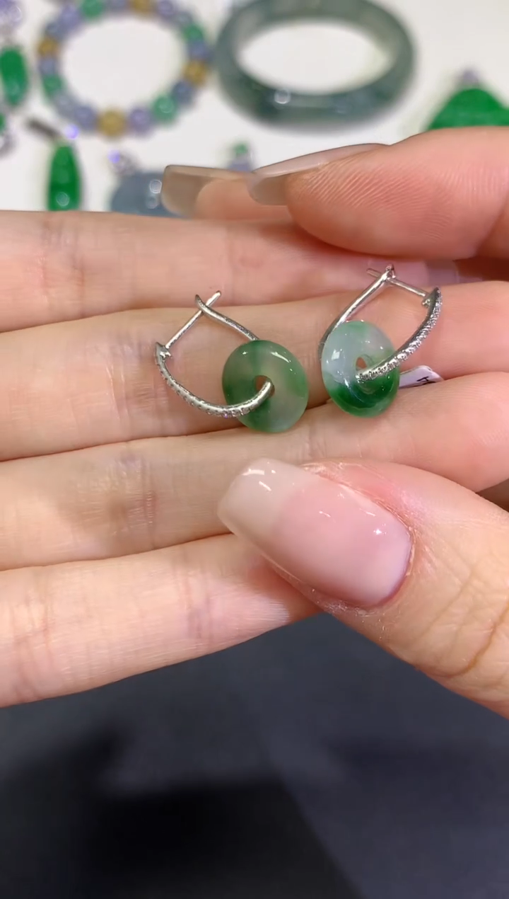 【闪购商品】翡翠颈饰18K金镶嵌团购14