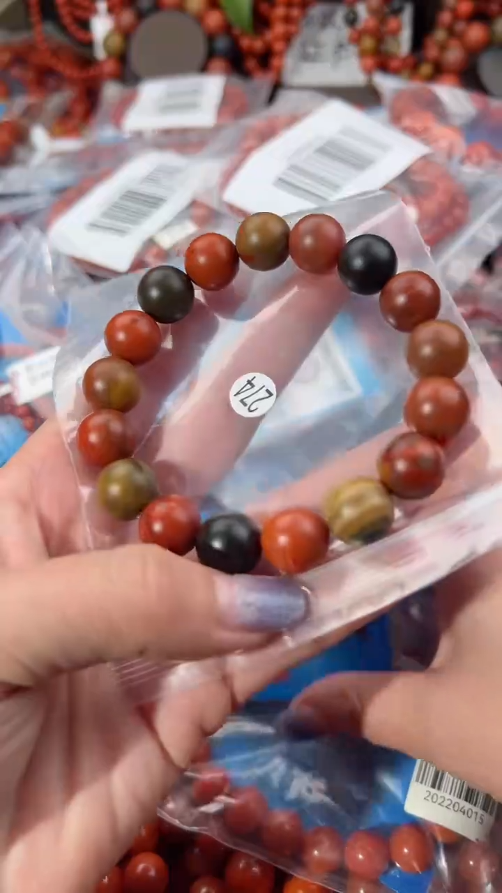 【闪购商品】南红玛瑙手串未镶嵌12+